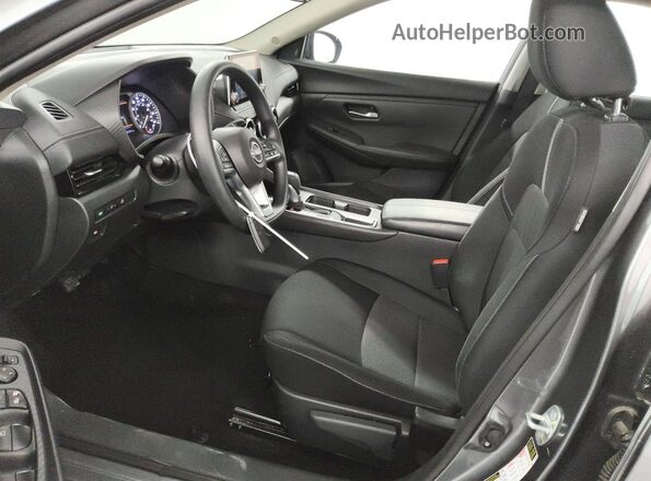 3N1AB8CV7SY324482 2025 NISSAN SENTRA Серый Вид салона спереди