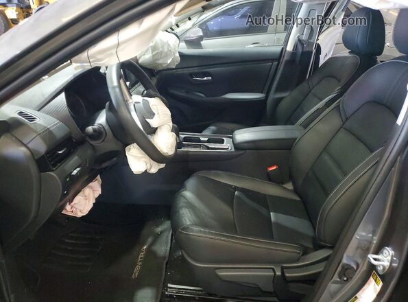 3N1AB8CV7SY401416 2025 NISSAN SENTRA Gray Widok wnętrza z przodu