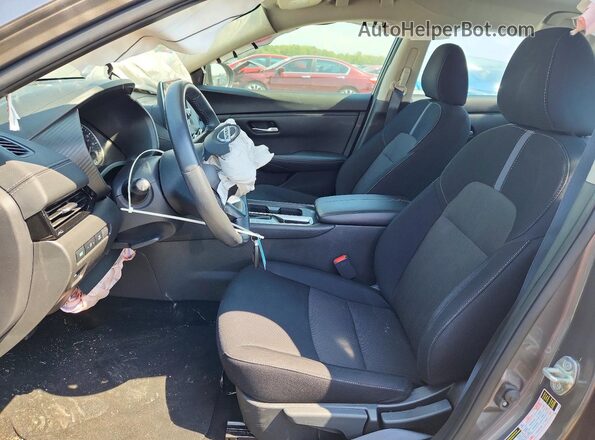 3N1AB8CV8PY291726 2023 NISSAN SENTRA Gray Вид салону спереду
