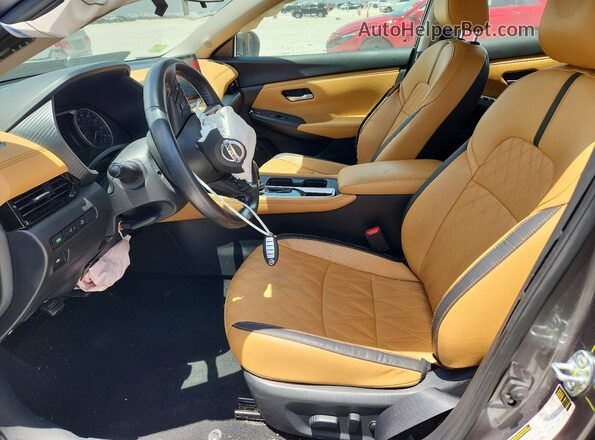 3N1AB8CV8PY299762 2023 NISSAN SENTRA Gray Front interior view