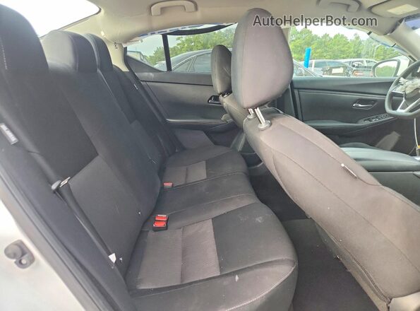 3N1AB8CV8RY227463 2024 NISSAN SENTRA White უკანა სავარძლების ხედი