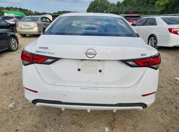 3N1AB8CV8RY227463 2024 NISSAN SENTRA White უკანა ხედი