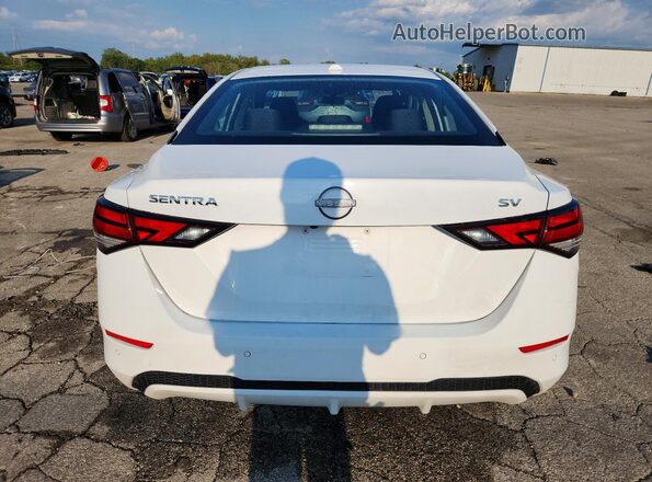 3N1AB8CV8RY297836 2024 NISSAN SENTRA White Rear interior view
