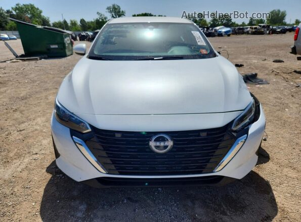 3N1AB8CV8RY389156 2024 NISSAN SENTRA White Widok z przodu