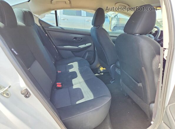 3N1AB8CV8RY389156 2024 NISSAN SENTRA White Widok tylnych siedzeń