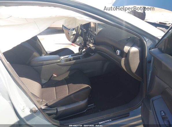 3N1AB8CV8RY389562 2024 NISSAN SENTRA Gray Front interior view