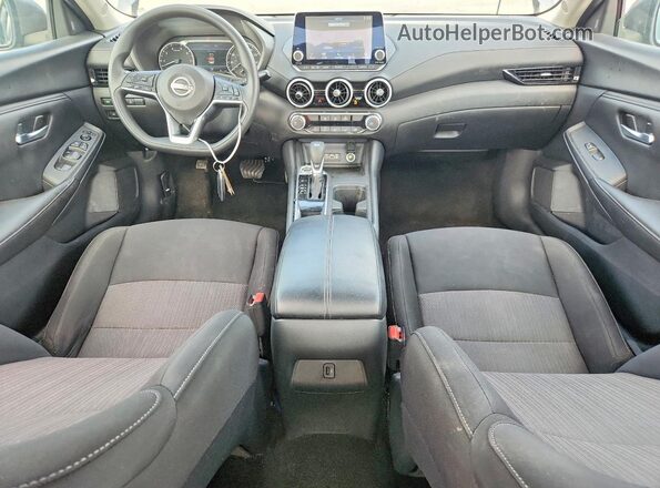 3N1AB8CV8SY206604 2025 NISSAN SENTRA Gray Widok deski rozdzielczej