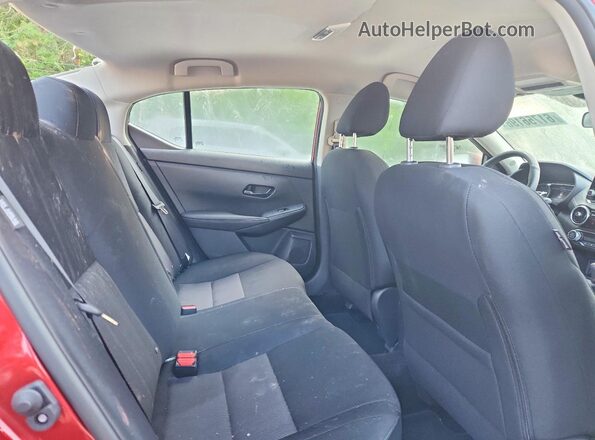 3N1AB8CV8SY338584 2025 NISSAN SENTRA Red Vista de los asientos traseros