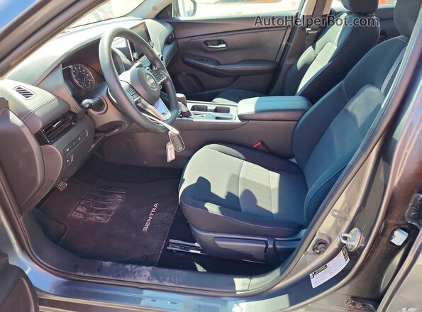 3N1AB8CV8SY378812 2025 NISSAN SENTRA Gray Вид салону спереду