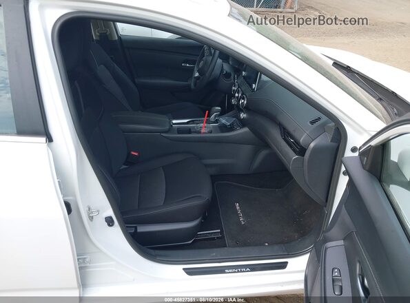 3N1AB8CV8SY409184 2025 NISSAN SENTRA White Widok wnętrza z przodu