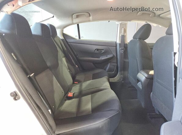 3N1AB8CV9SY259568 2025 NISSAN SENTRA White Vista de los asientos traseros