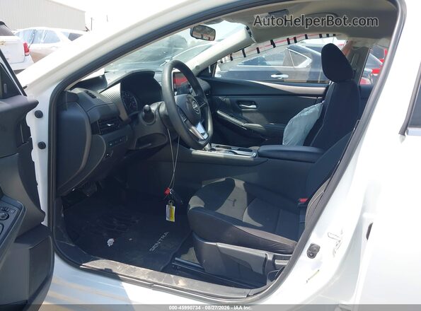3N1AB8CV9SY296913 2025 NISSAN SENTRA White Widok wnętrza z przodu