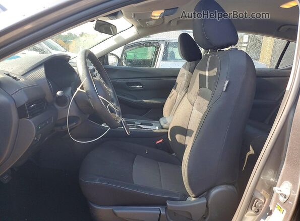 3N1AB8CV9SY311846 2025 NISSAN SENTRA Gray Vista interior delantera