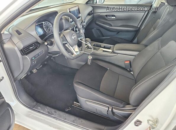 3N1AB8CV9SY324581 2025 NISSAN SENTRA White Вид салону спереду