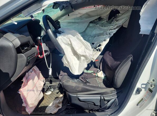 3N1AB8CVXRY391636 2024 NISSAN SENTRA White Widok wnętrza z przodu