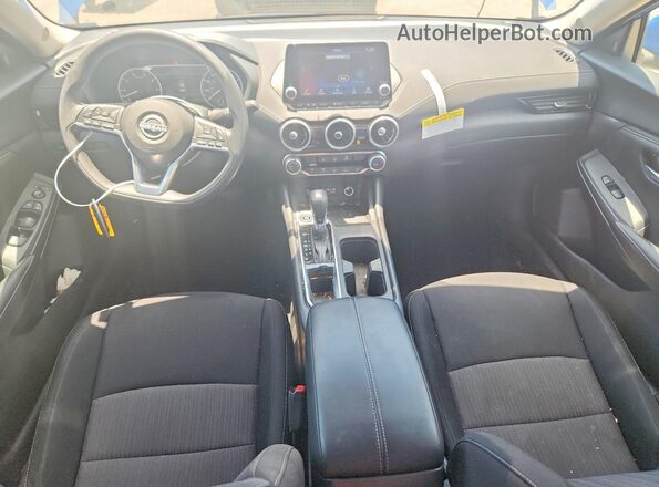 3N1AB8CVXSY203137 2025 NISSAN SENTRA Синий Вид панели приборов