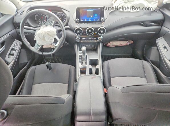 3N1AB8CVXSY316960 2025 NISSAN SENTRA Gray Widok deski rozdzielczej