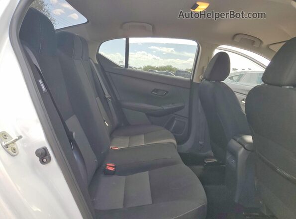3N1AB8CVXSY412555 2025 NISSAN SENTRA White Вид задніх сидінь