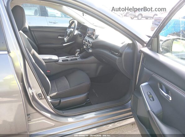 3N1AB8DV2SY351524 2025 NISSAN SENTRA Gray Вид салону спереду