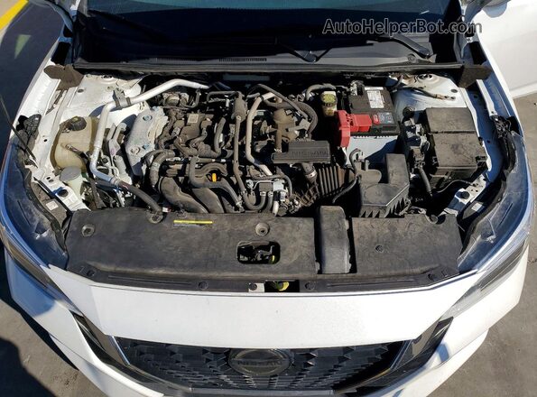 3N1AB8DV4MY258135 2021 NISSAN SENTRA White Widok wnętrza z tyłu