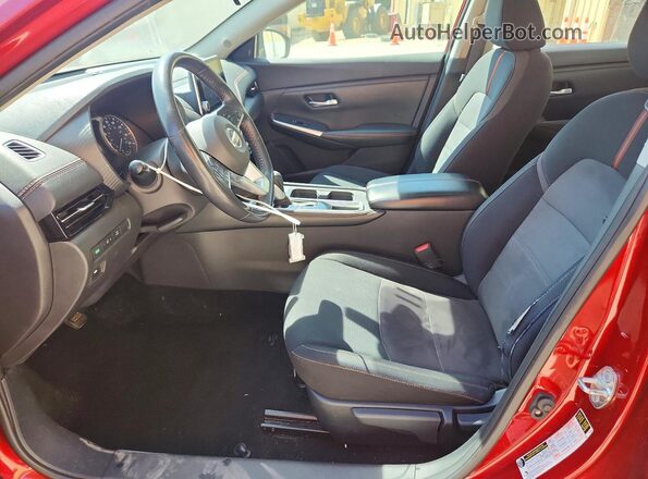 3N1AB8DV4MY285612 2021 NISSAN SENTRA Red Вид салону спереду