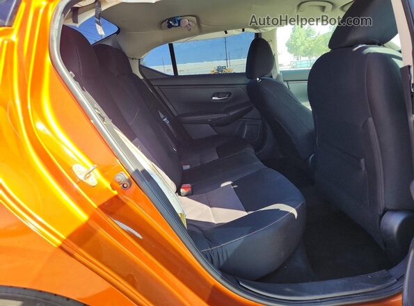3N1AB8DV4PY255529 2023 NISSAN SENTRA Orange Հետևի նստատեղերի տեսք