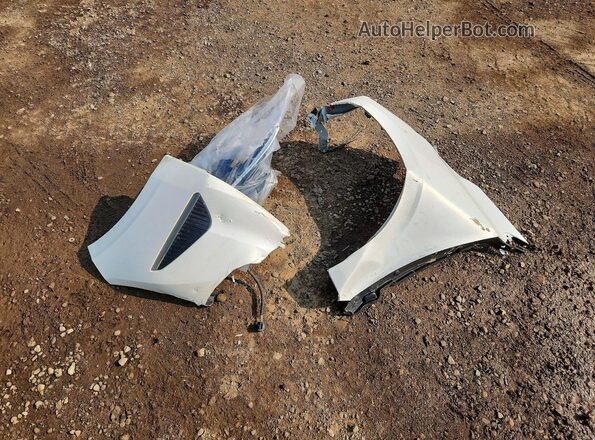 3N1AB8DV4RY336579 2024 NISSAN SENTRA White Vista del compartimento del motor
