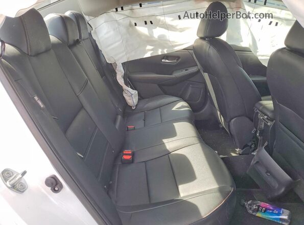 3N1AB8DV5MY285702 2021 NISSAN SENTRA White Հետևի նստատեղերի տեսք