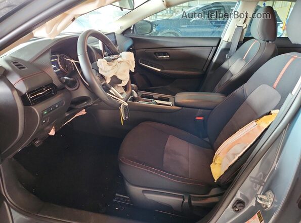 3N1AB8DV6RY294965 2024 NISSAN SENTRA Gray Սալոնի դիմացի տեսք