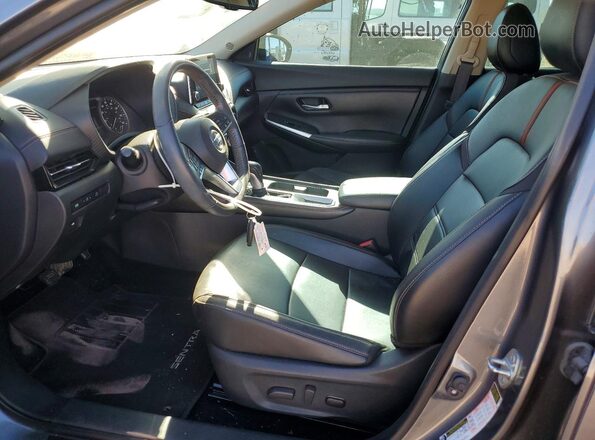 3N1AB8DVXMY219498 2021 NISSAN SENTRA Gray Front interior view