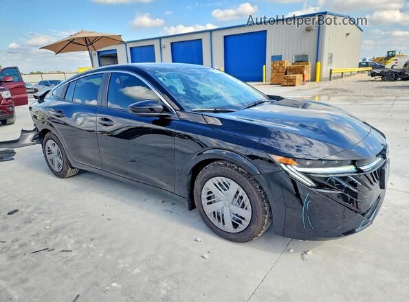 3N1AB9BV0TY206637 2026 NISSAN SENTRA Черный Передняя правая четверть