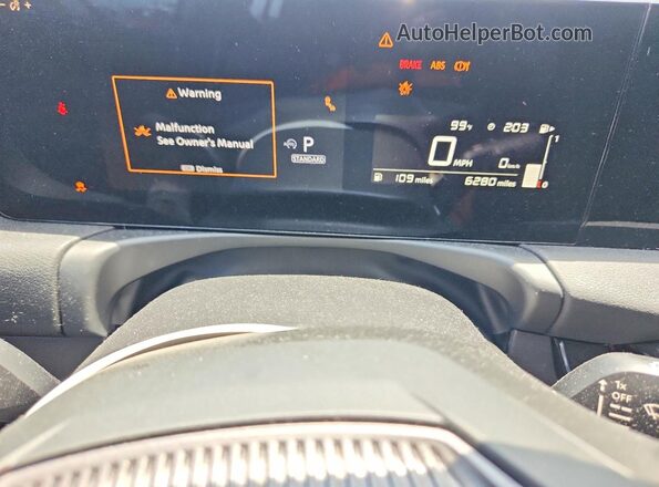 3N1AB9BV5TY241948 2026 NISSAN SENTRA Silver Vista del cuadro de instrumentos