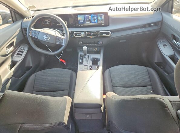 3N1AB9BV6TY214600 2026 NISSAN SENTRA Gray Widok deski rozdzielczej