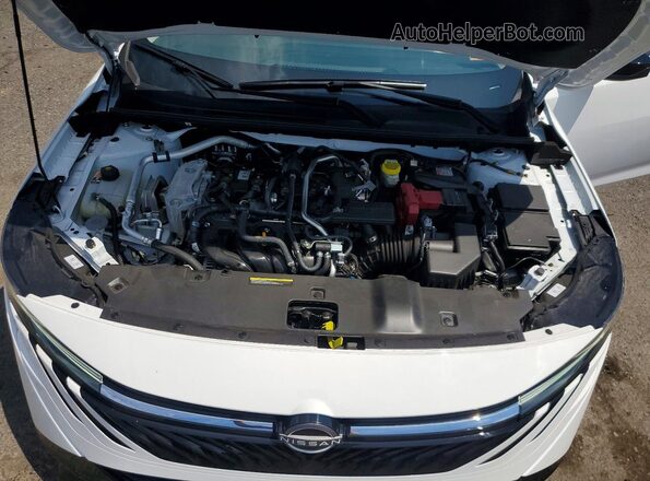3N1AB9BV6TY217772 2026 NISSAN SENTRA White Вид задньої частини салону
