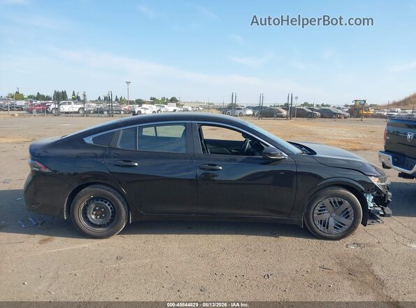 3N1AB9BVXTY243212 2026 NISSAN SENTRA Black Вид задньої частини салону