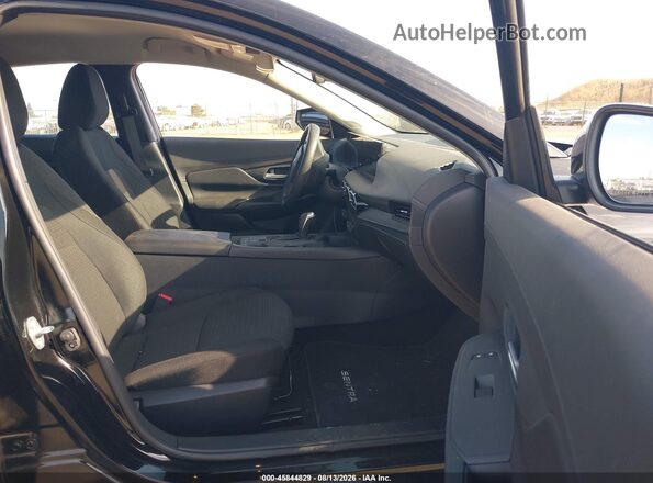 3N1AB9BVXTY243212 2026 NISSAN SENTRA Black Вид салону спереду