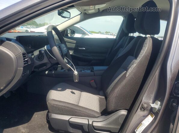 3N1AB9CV2TY278986 2026 NISSAN SENTRA Серый Вид салона спереди