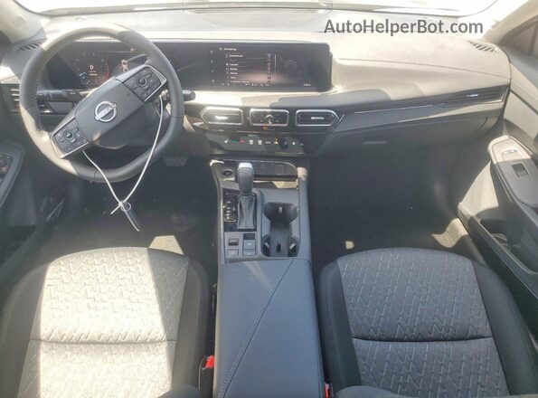 3N1AB9CV2TY278986 2026 NISSAN SENTRA Серый Вид панели приборов