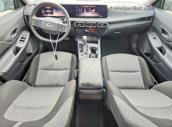 3N1AB9CV4TY212827 2026 NISSAN SENTRA Gray Առջևի վահանակի տեսք