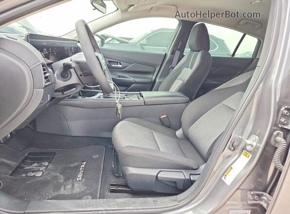 3N1AB9CV4TY212827 2026 NISSAN SENTRA Gray Սալոնի դիմացի տեսք