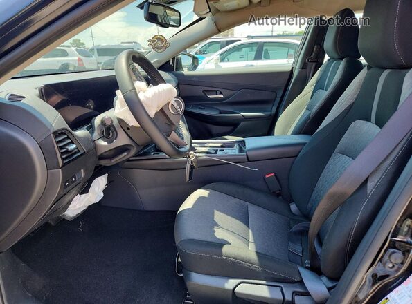 3N1AB9CV5TY238305 2026 NISSAN SENTRA Black Вид салону спереду