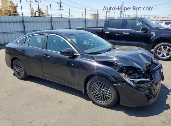 3N1AB9CV6TY268963 2026 NISSAN SENTRA Черный Передняя правая четверть