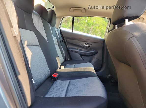 3N1AB9CV6TY293118 2026 NISSAN SENTRA Gray უკანა სავარძლების ხედი