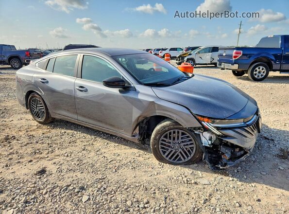 3N1AB9CV9TY244737 2026 NISSAN SENTRA Серый Передняя правая четверть