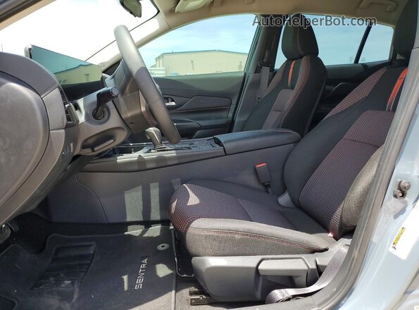 3N1AB9DV0TY244415 2026 NISSAN SENTRA Серый Вид салона спереди