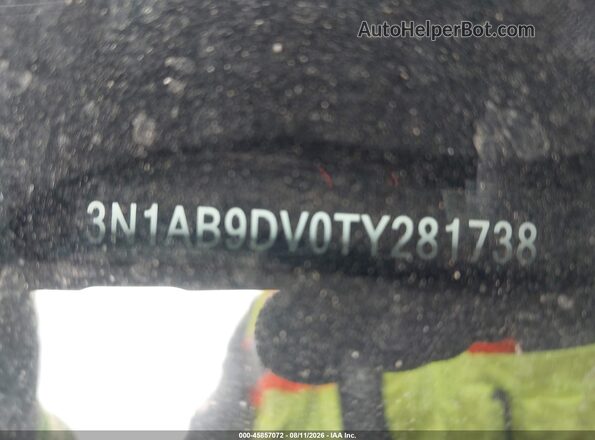 3N1AB9DV0TY281738 2026 NISSAN SENTRA Gray Widok komory silnika