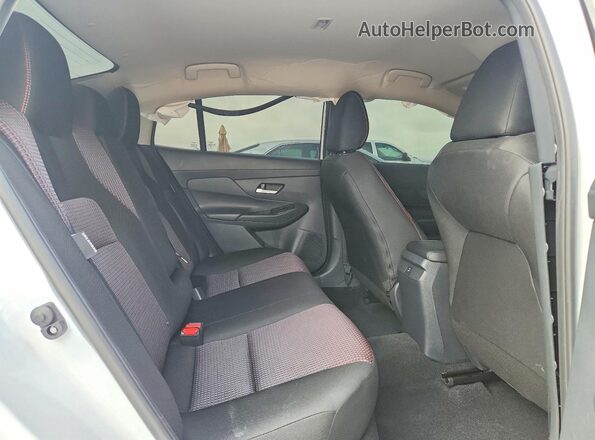 3N1AB9DV1TY268741 2026 NISSAN SENTRA White Rear seats view