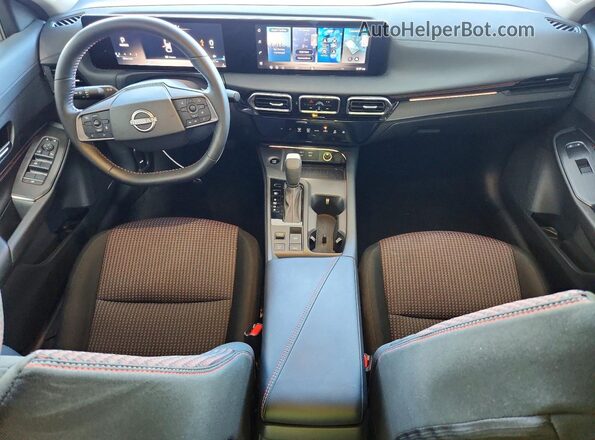 3N1AB9DV2TY232217 2026 NISSAN SENTRA Черный Вид панели приборов