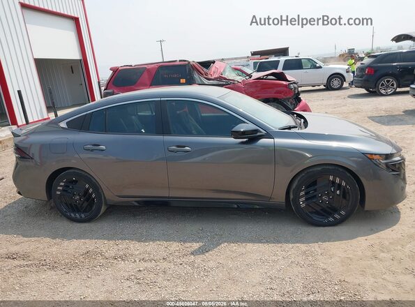 3N1AB9DV2TY293048 2026 NISSAN SENTRA Gray Widok wnętrza z tyłu