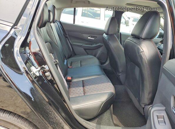3N1AB9DV3TY232095 2026 NISSAN SENTRA Black Widok tylnych siedzeń
